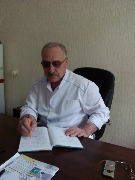 главный врач Дзампаев Руслан Еврикович